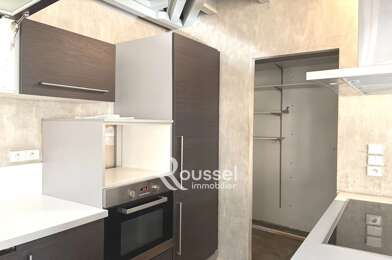 Appartement 4 pièces 1136 €
