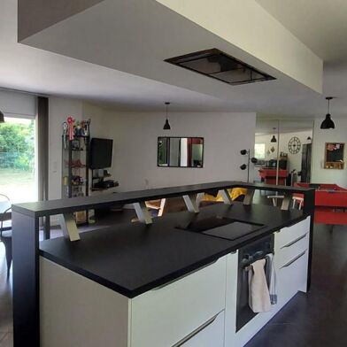 Maison 5 pièces 369000 €