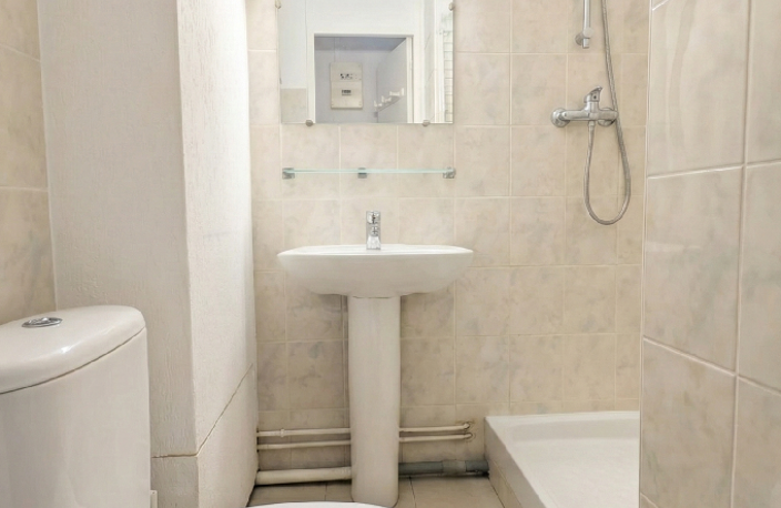 1 Pièce — photo 3