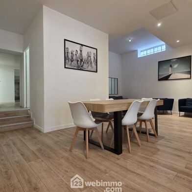 Appartement 6 pièces 321500 €