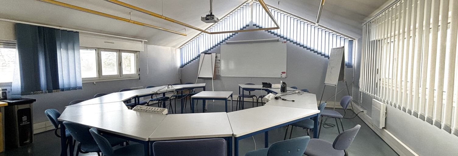 Commerce  571 m² à vendre à Graulhet (81300)