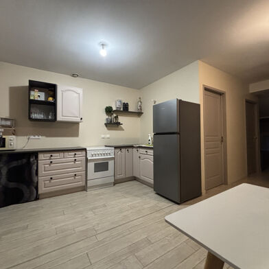 Appartement 3 pièces 455 €