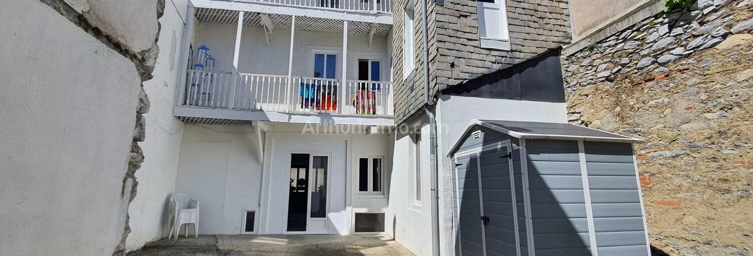 Immeuble  211 m² à vendre à Lourdes (65100)