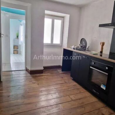 Immeuble  258000 €