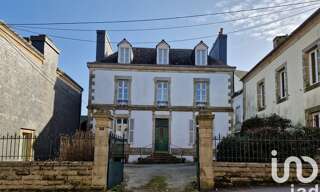 Maison 10 Pièces 192 m² à vendre à Gourin (56110)