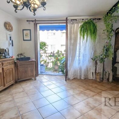 Appartement 4 pièces 214000 €