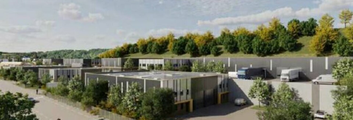 Commerce  9184 m² à louer à Chaponost (69630)