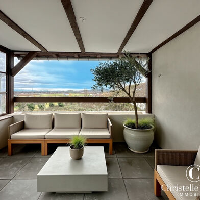 Appartement 4 pièces 300000 €