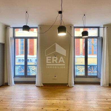 Appartement 3 pièces 247250 €