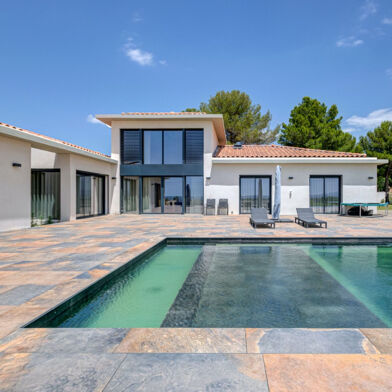 Maison 6 pièces 10000 €