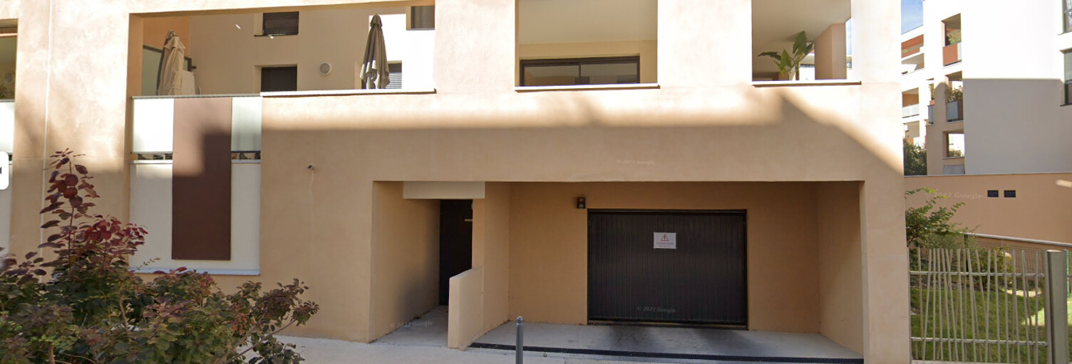 Garage  12 m² à louer à Aix-en-Provence (13090)