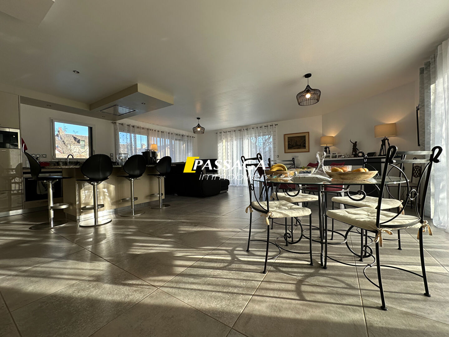 Villa / Maison  T5 à vendre Sainte-Eulalie-d'Olt 12130