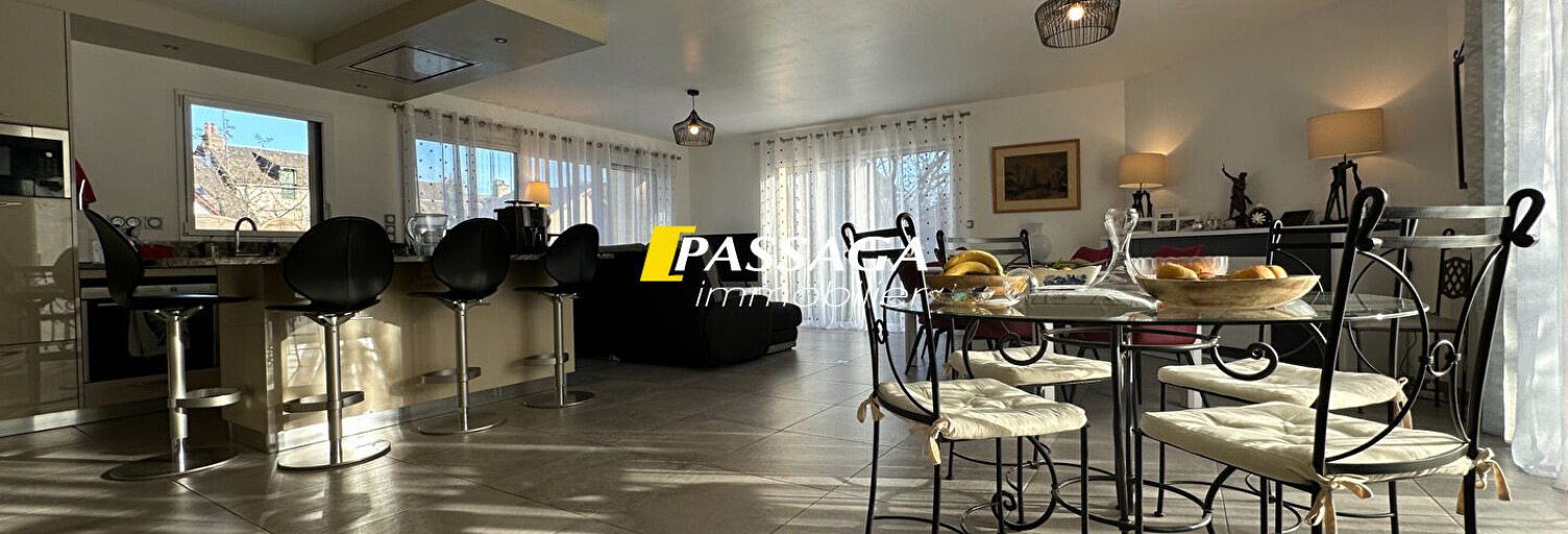 Maison 5 Pièces 150 m² à vendre à Sainte-Eulalie-d'Olt (12130)