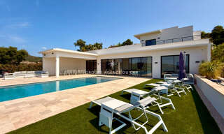 Maison 10 Pièces 600 m² à vendre à Roquebrune-sur-Argens (83380)