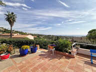 A VENDRE VILLA VUE MER 4 PIECES  2/3 CHAMBRES AVEC TERRASSE JARDIN ET GARAGE AUX ISSAMBRES — photo 4