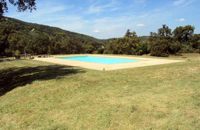 Demeure de Prestige à Vendre à Plan de la Tour - 9 Chambres, Piscine, Vue Dégagée — photo 2