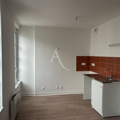 Appartement 1 pièces 660 €