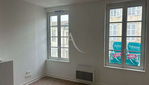Appartement 1 pièces  à louer Rochefort 17300