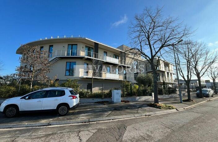 BUREAUX à LOUER — photo 2