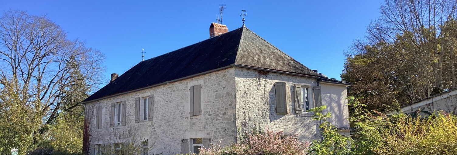 Maison 8 Pièces 600 m² à vendre à Mayrac (46200)