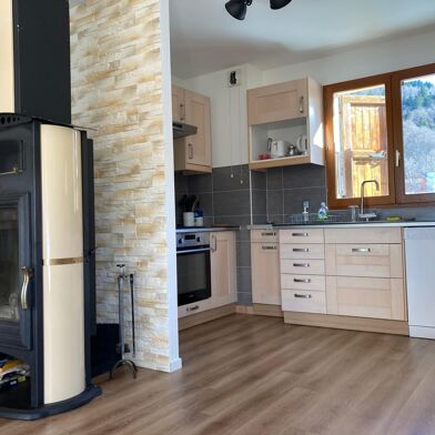 Maison 6 pièces 370000 €