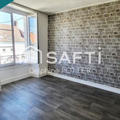 Appartement 3 pièces 136000 €