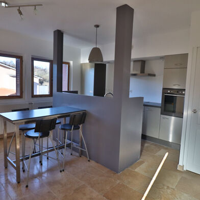 Maison 5 pièces 1575 €