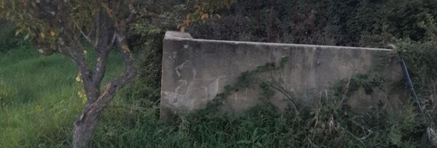 Terrain  2000 m² à vendre à Sabran (30200)