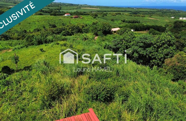 Grand terrain constructible, une vue mer, quartier Bon Repos. — photo 2