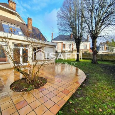 Maison 9 pièces 890000 €