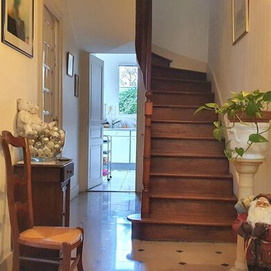 Maison 6 pièces 549000 €