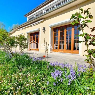 Maison 7 pièces 450000 €