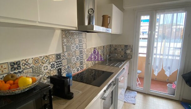 Appartement 2 pièces  à louer Hyères 83400