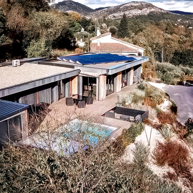 Maison 4 pièces 599000 €