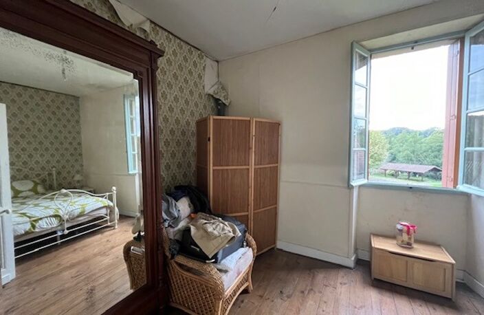 Maison en pierre de 3 pièces principales — photo 4