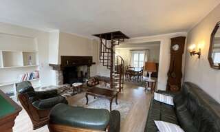 Immeuble   m² à vendre à Saint-Yrieix-la-Perche (87500)