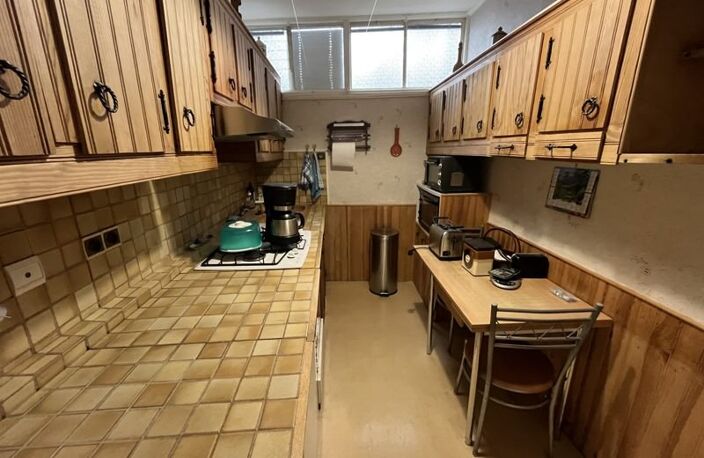 Vente immeuble   Saint-Yrieix-la-Perche (87500) — photo 3