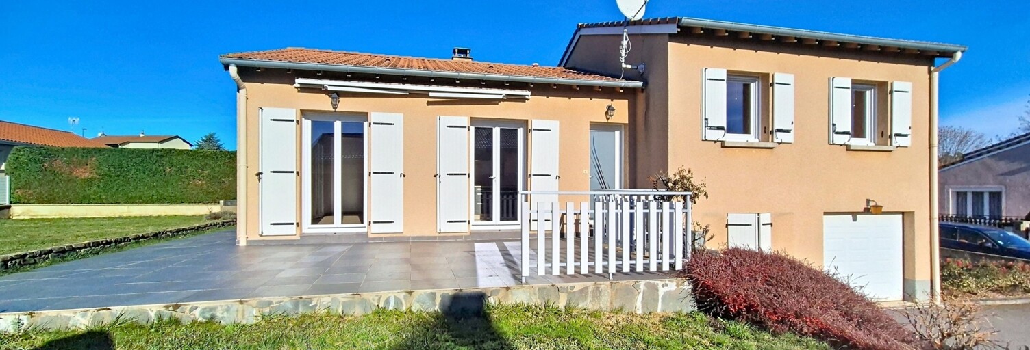 Maison 4 Pièces 106 m² à vendre à Costaros (43490)