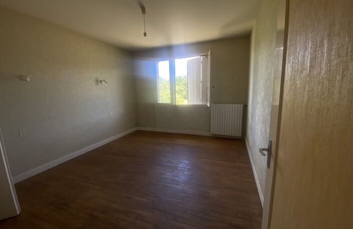 Vente maison 4 pièces 114 m² Biars-sur-Cère (46130) — photo 5