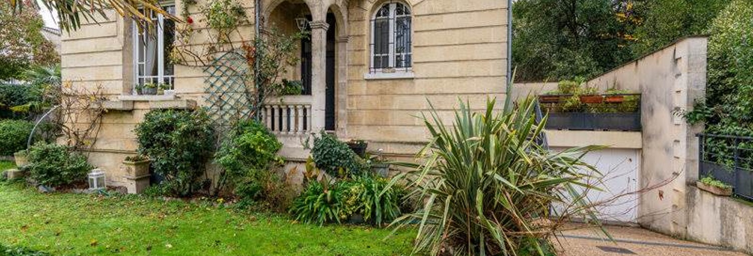 Maison 9 Pièces 210 m² à vendre à Bordeaux (33200)