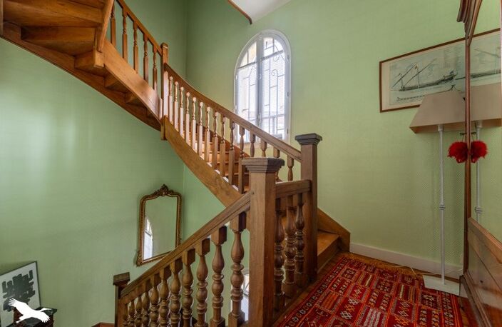 Maison en pierre de 9 pièces principales — photo 3