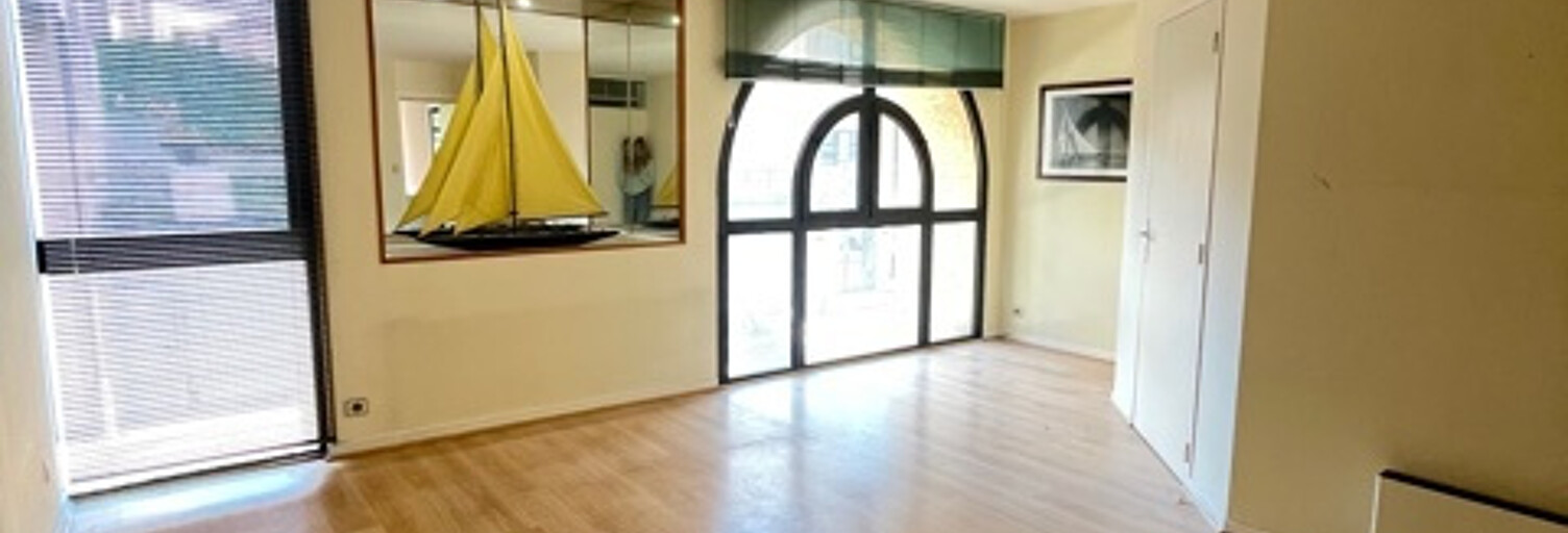 Commerce 7 Pièces 107 m² à louer à Montpellier (34000)