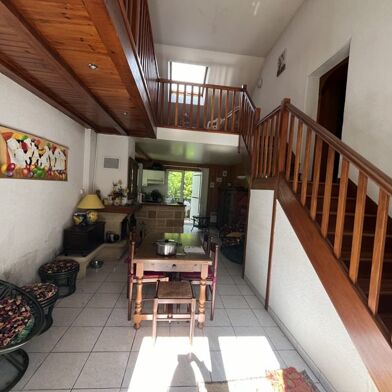 Maison 6 pièces 60480 €