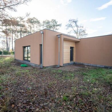 Maison 4 pièces 369600 €