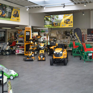 Local industriel  359700 €