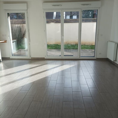 Appartement 3 pièces 950 €