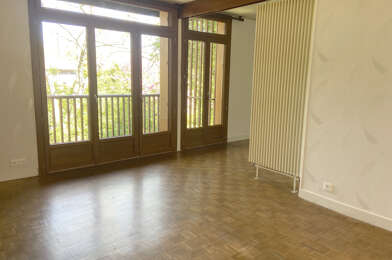 Appartement 3 pièces 730 €