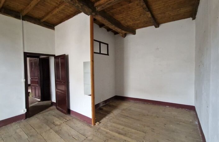 Maison en pierre de 2 pièces principales — photo 4