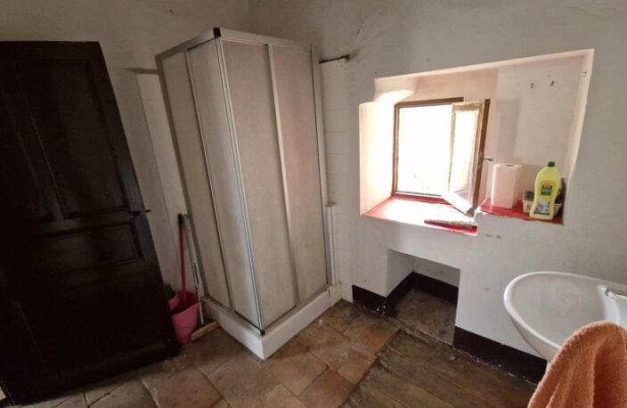 Maison en pierre de 2 pièces principales — photo 5
