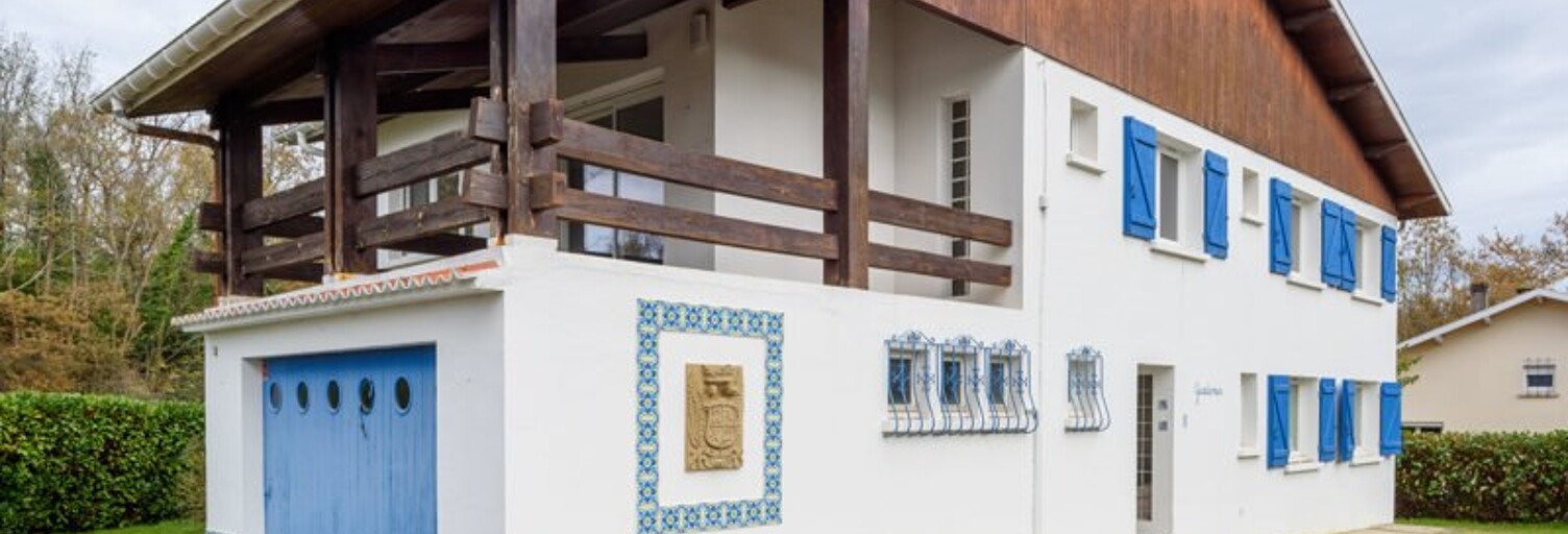 Maison 7 Pièces 222 m² à vendre à Saint-Pierre-du-Mont (40280)